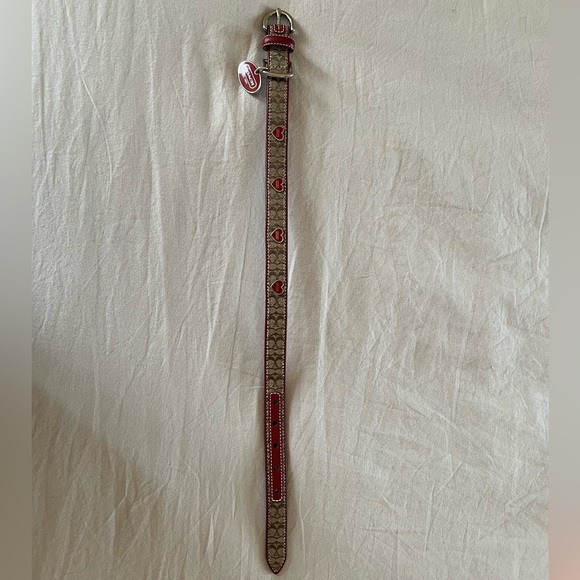 Rare Coach Signature Red Hearts Dog Collar - Medium - Picture 7 of 7